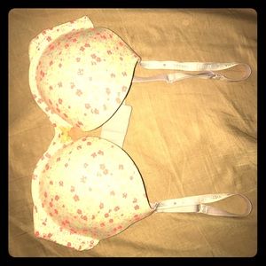 BOGO FREE! Victoria Secret Bra 36C